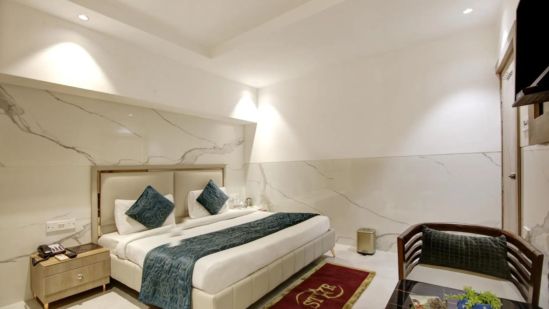 Hotel International Inn By Star Group - Near Delhi Airport New Delhi