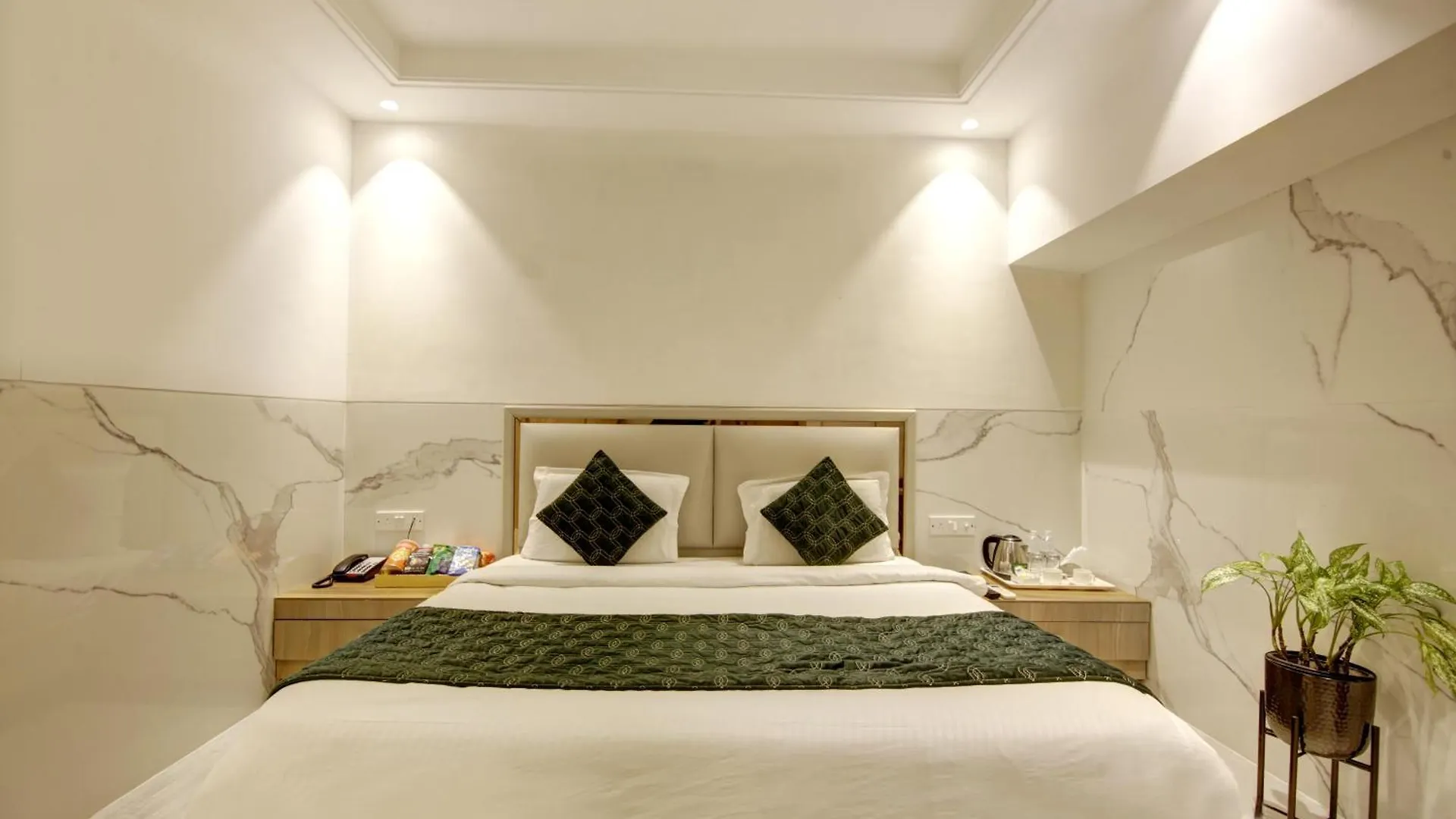 Hotel International Inn By Star Group - Near Delhi Airport New Delhi