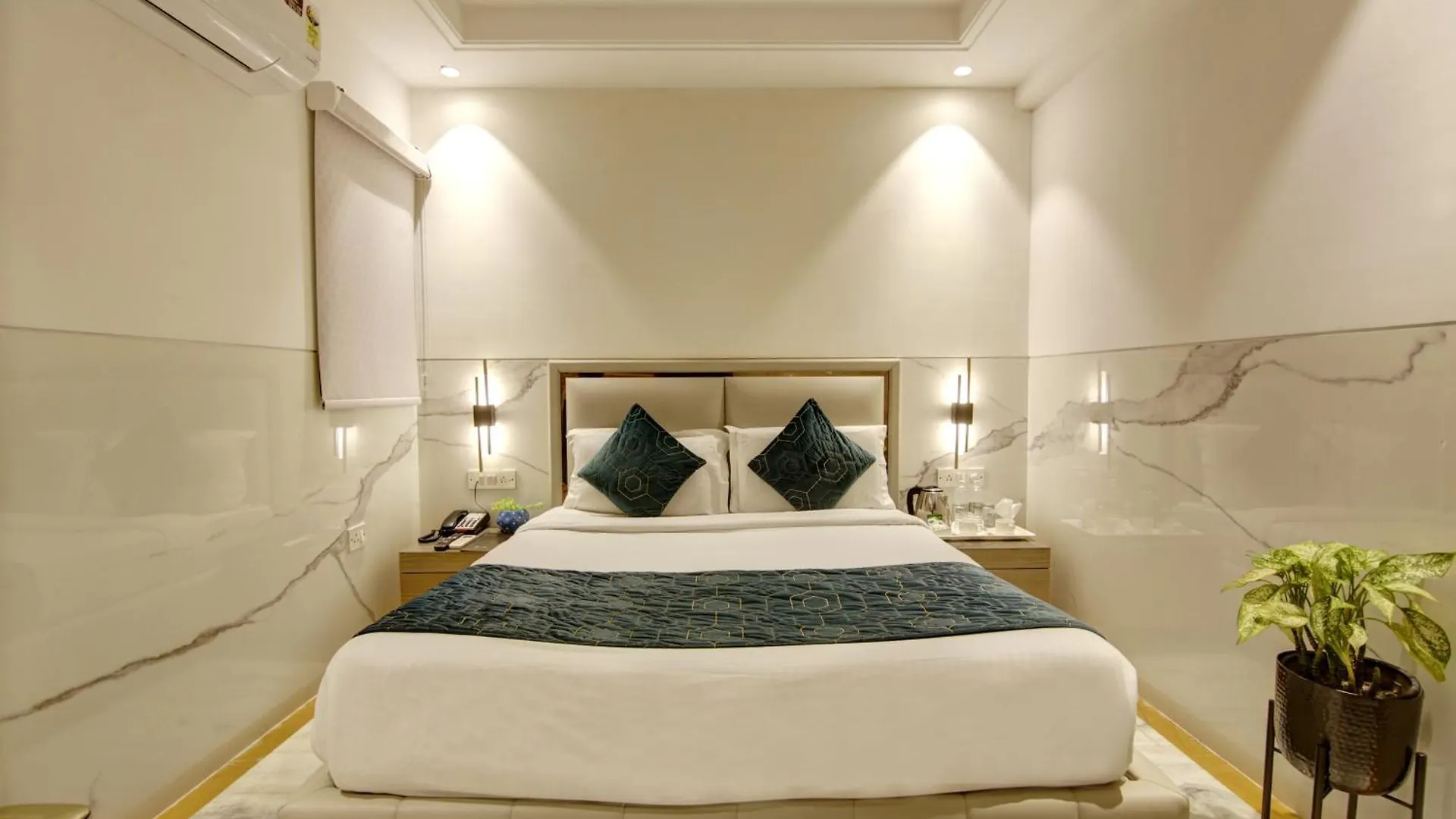 Hotel International Inn By Star Group - Near Delhi Airport نيودلهي