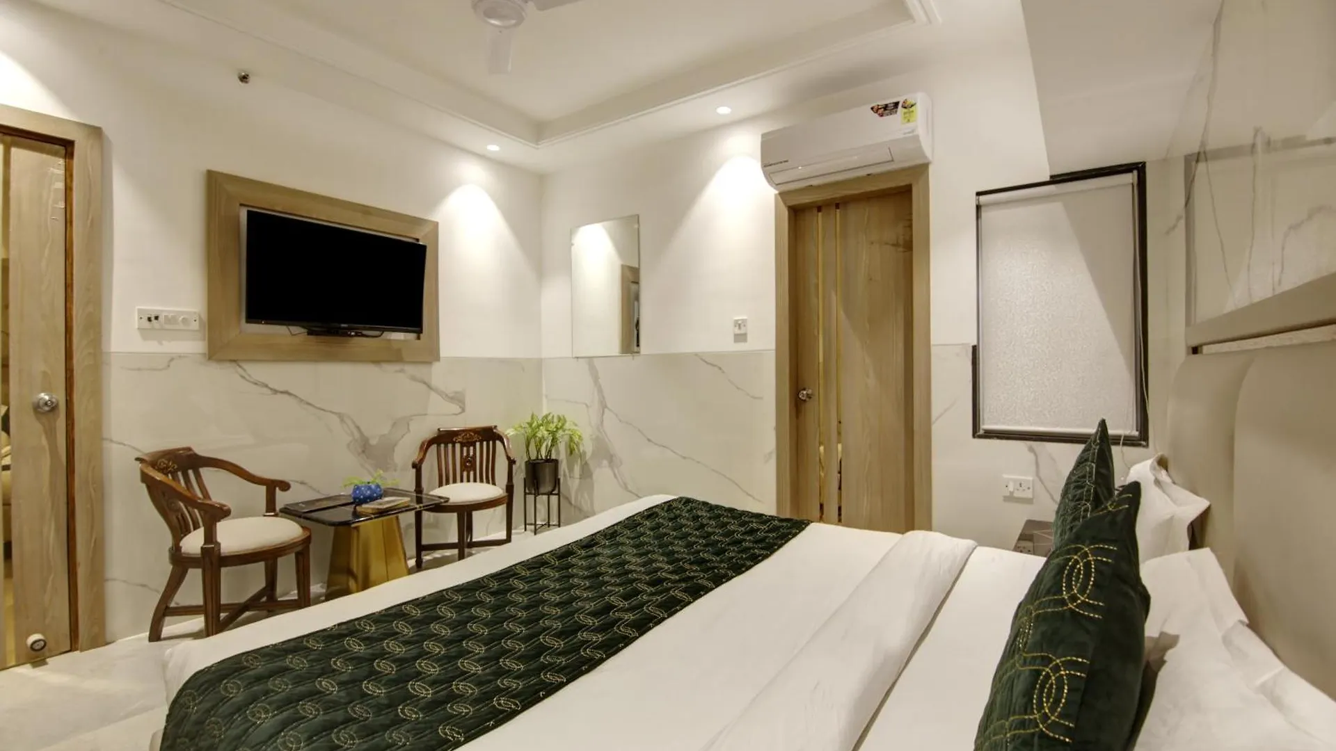 Hotel International Inn By Star Group - Near Delhi Airport نيودلهي