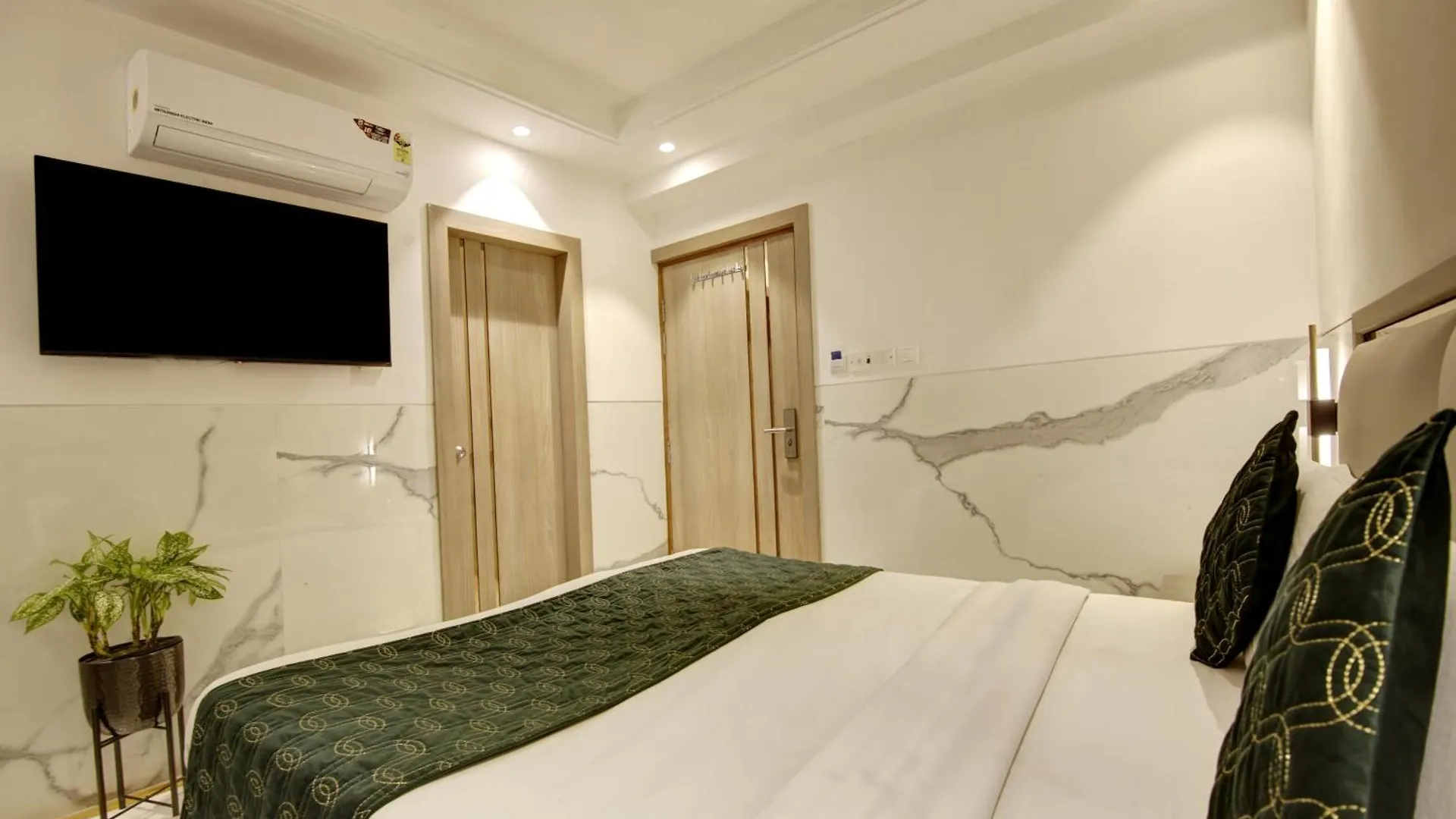 Hotel International Inn By Star Group - Near Delhi Airport New Delhi