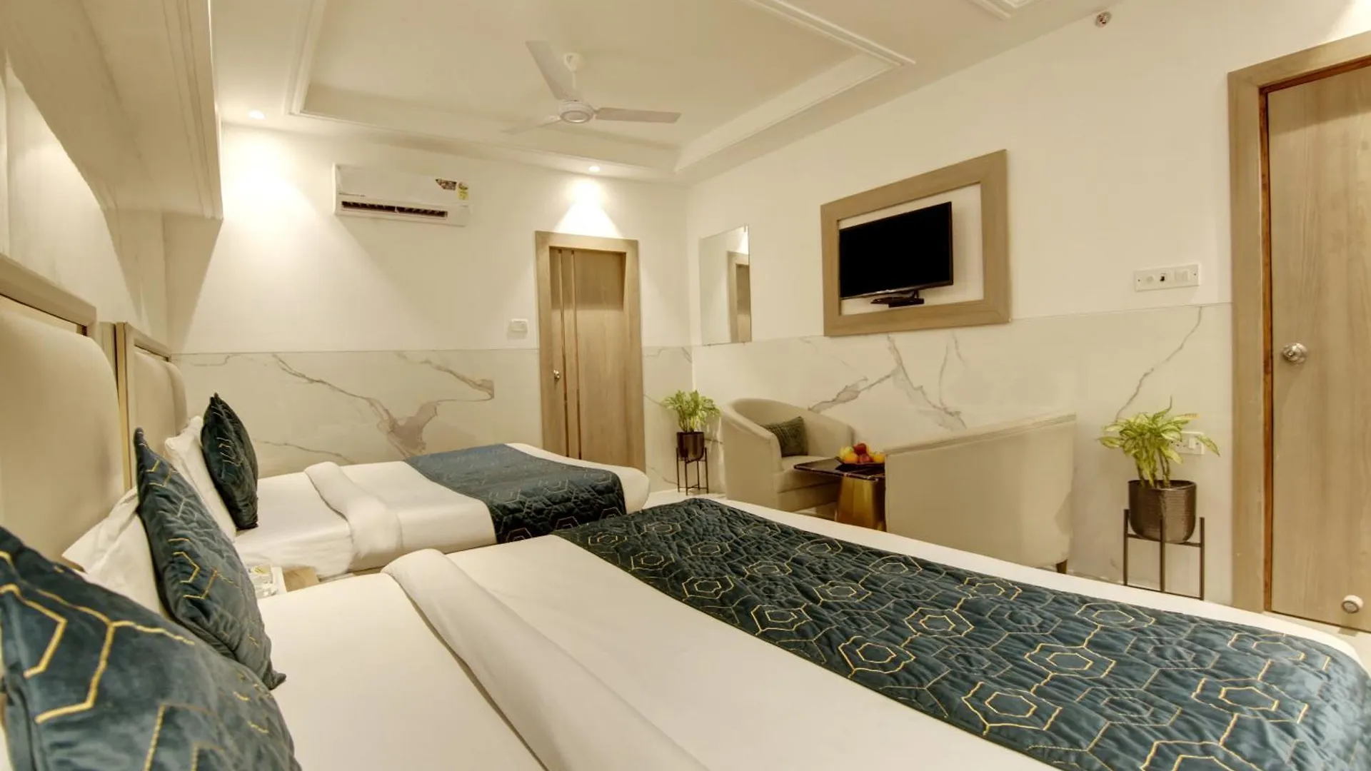 ***  Hotel International Inn By Star Group - Near Delhi Airport New Delhi India