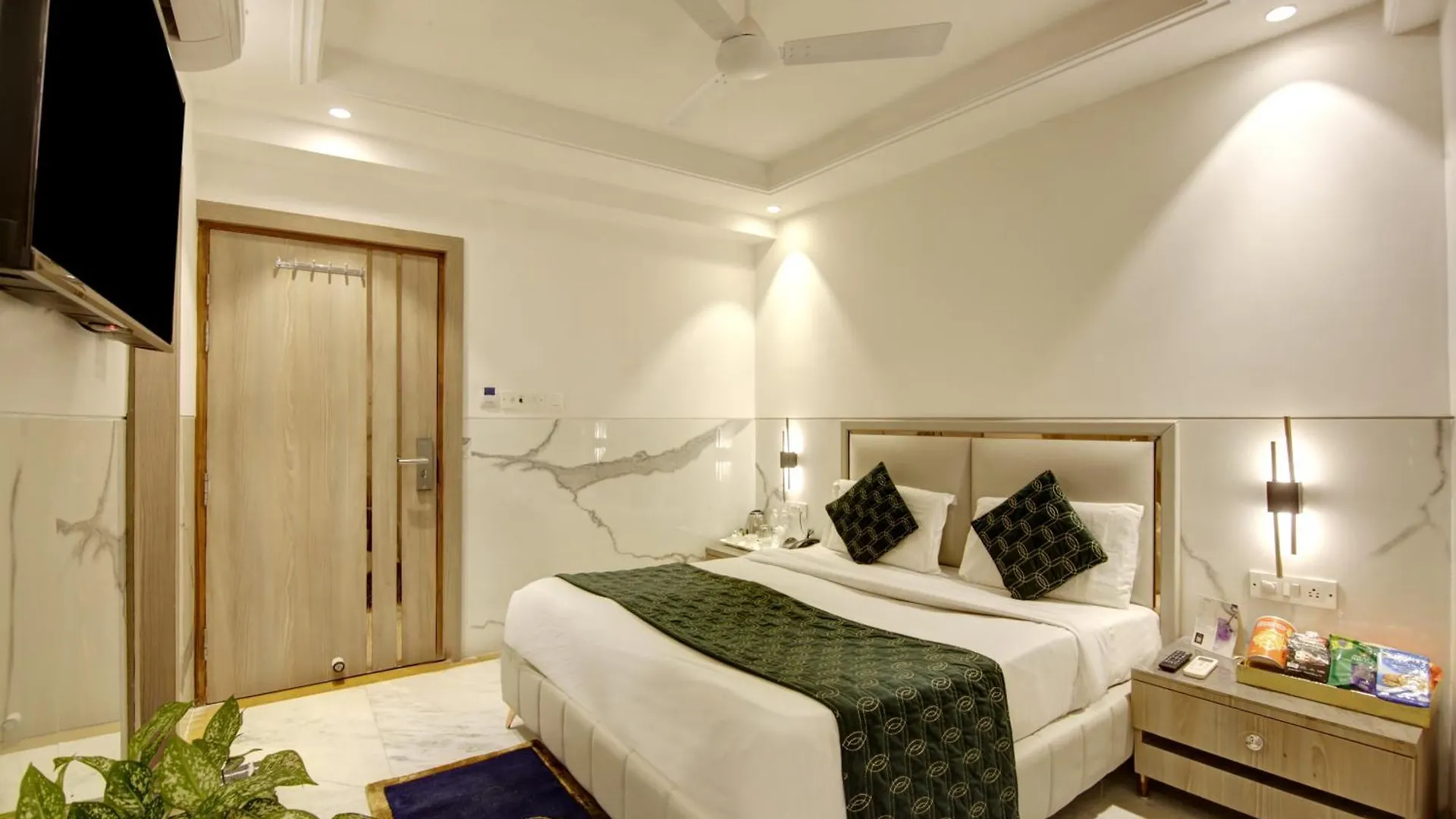 Hotel International Inn By Star Group - Near Delhi Airport New Delhi